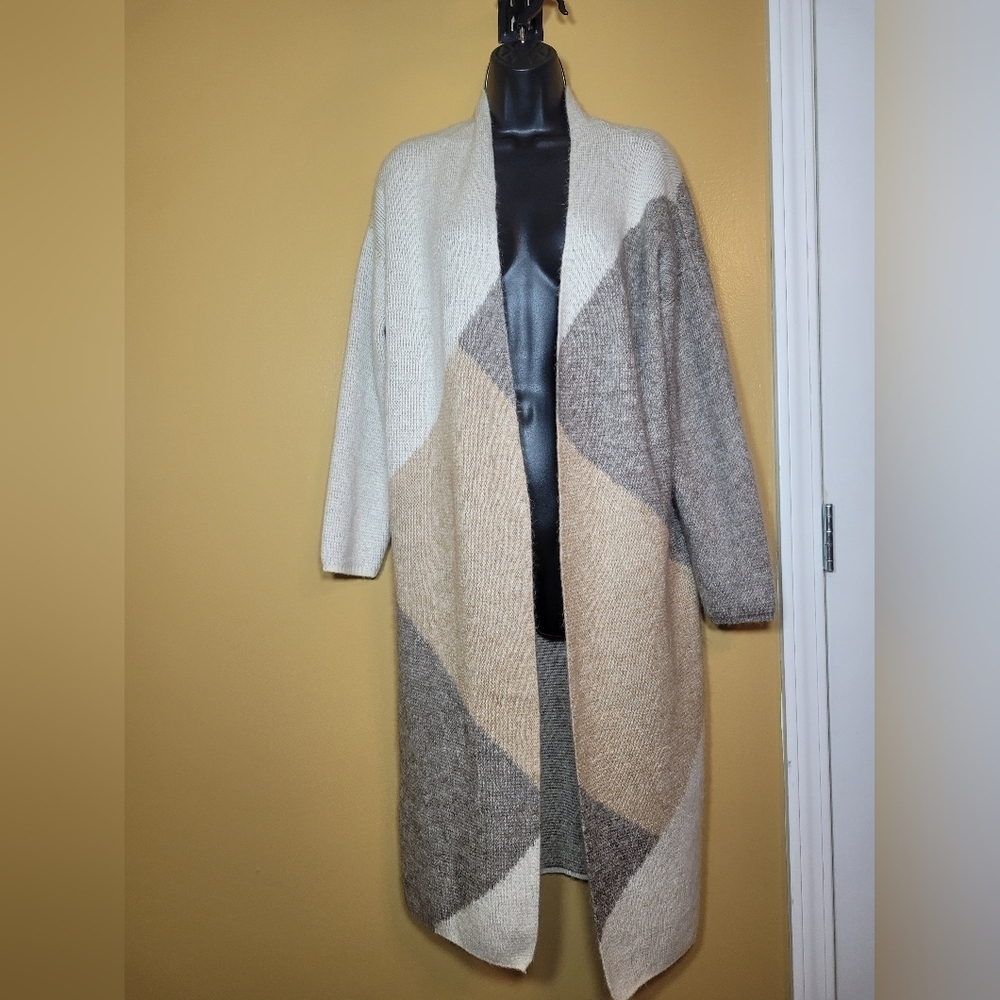 Sincerely Jules Neutral Color Block Long Line Knit Cardigan sz M